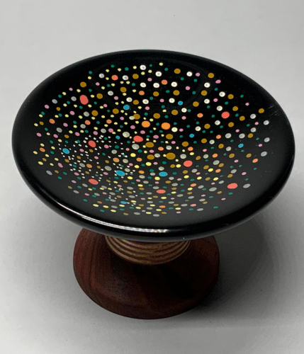 Platter with red rim and blue center